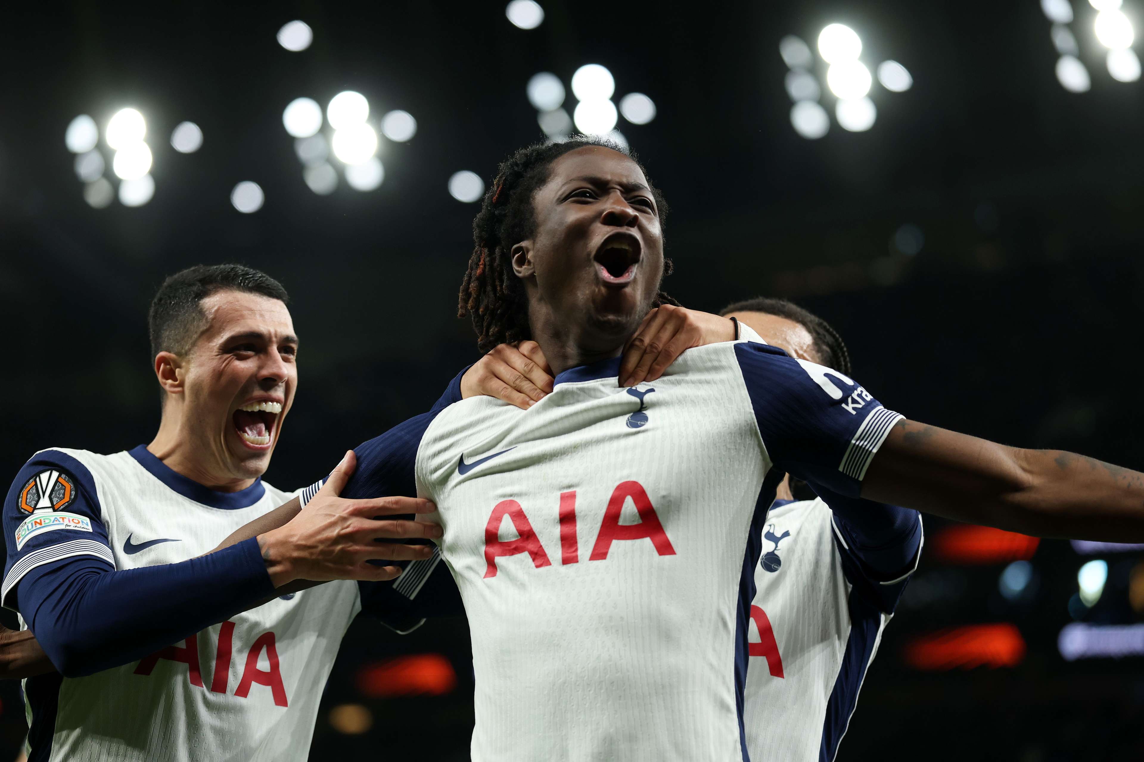 到成为焦点 到成为焦点